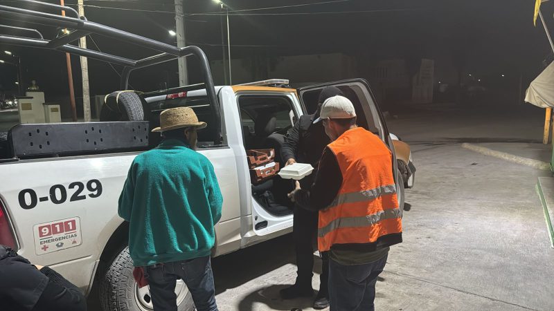 Guardia Estatal entrega alimentos a personas en situación de calle