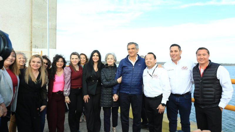 Dialoga Américo con representantes de la CILA y usuarios de la Presa Falcón