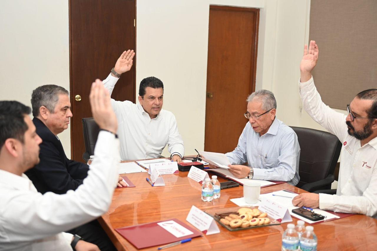 Preside Eduardo Gattás tercera reunión de consejo de administración de COMAPA