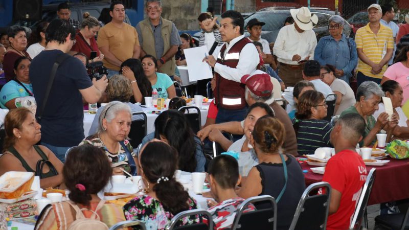 Lleva Lalo Gattás gobierno municipal al ejido Guadalupe Victoria