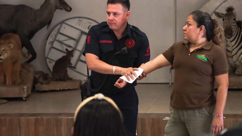 Fortalece comisión seguridad en parques con primeros auxilios