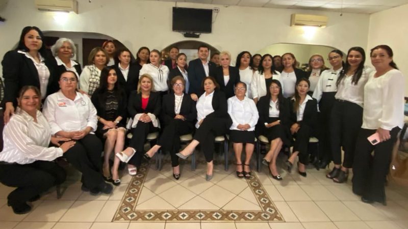 Entrega Dirección de Mediación 15 certificados a Barra de Abogadas en Tamaulipas