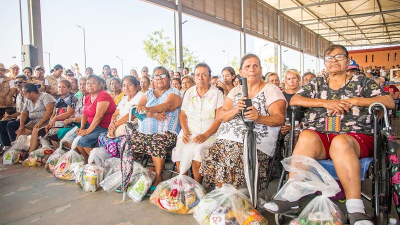 Beneficiadas 284 mil familias con paquetes alimentarios