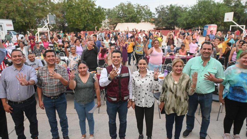 Alcalde lleva el gobierno municipal al fraccionamiento Luis Quintero