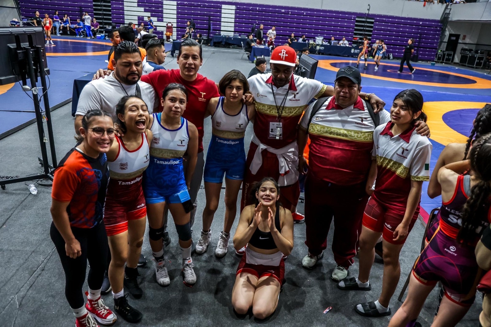 Destaca selección Tamaulipas de luchas asociadas en Macro Regional