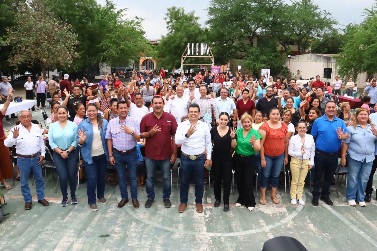 Disfrutan vecinos de la Moderna de divertida Tarde en Familia