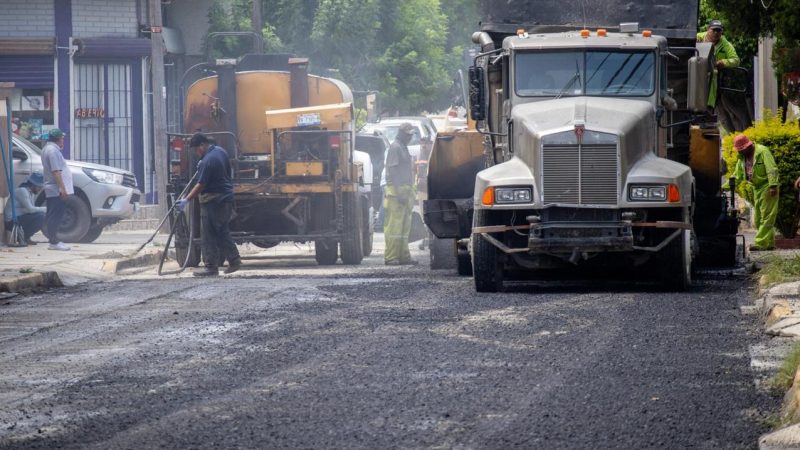 Avanza mejora de calles en Victoria