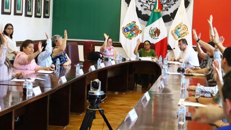Cabildo da trámite a iniciativas del Congreso