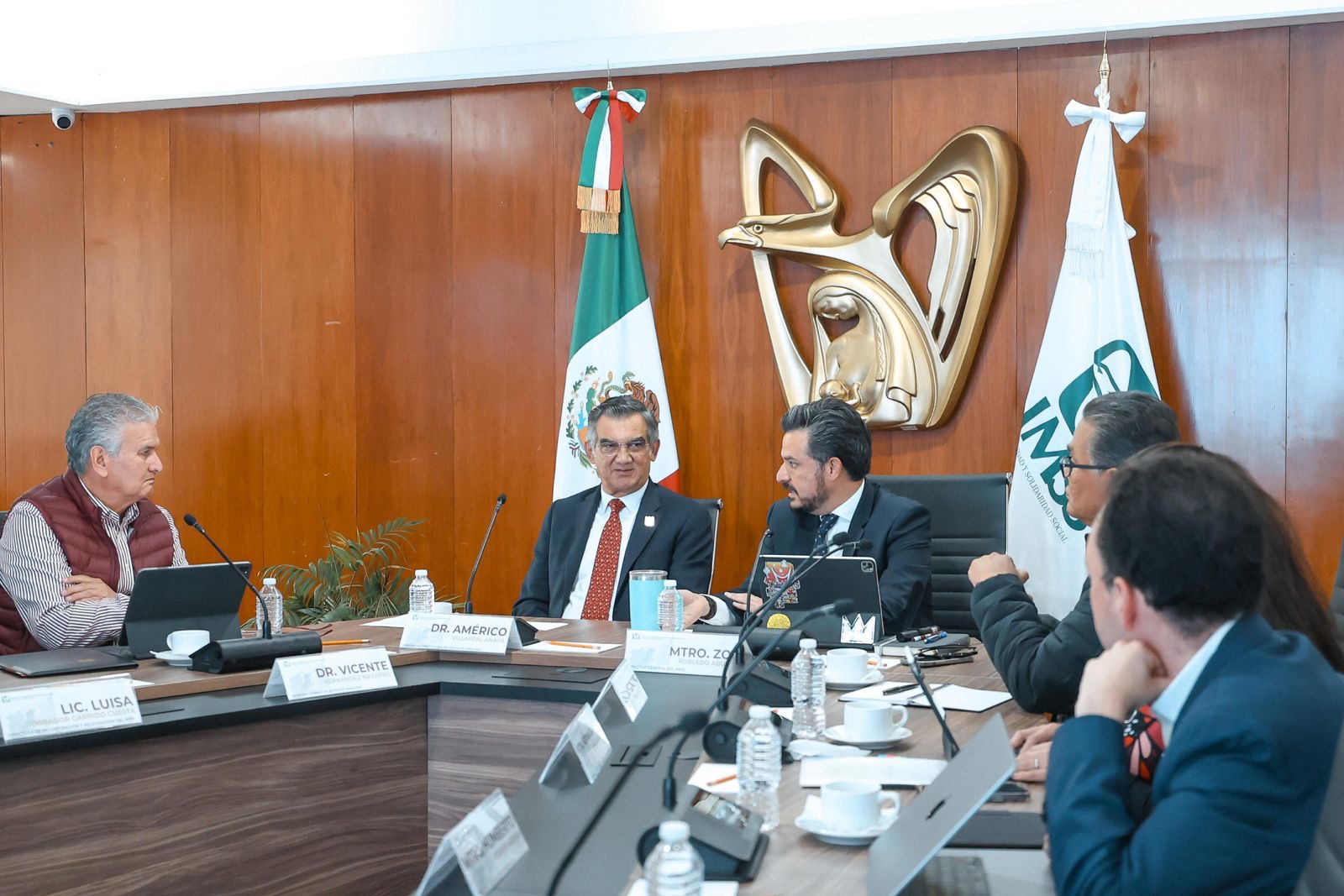 Logra gobernador con gabinete federal apoyos para salud e infraestructura en Tamaulipas