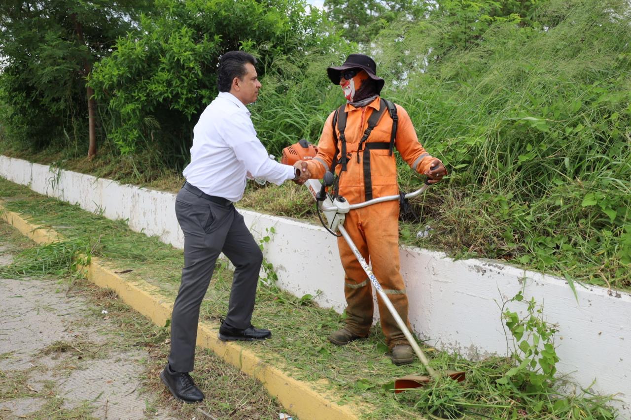 Limpia y da mantenimiento Municipio a 77 kilómetros de vialidades y áreas verdes
